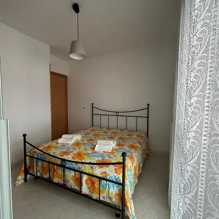 Tra Centro E Mare Apartment