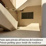 Tra Centro E Mare Con Parcheggio Privato *