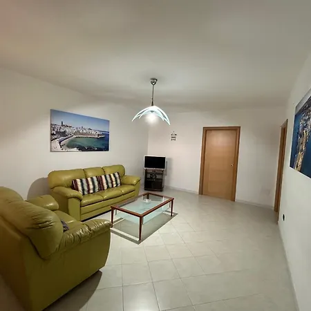 Tra Centro E Mare Con Parcheggio Privato * Monopoli